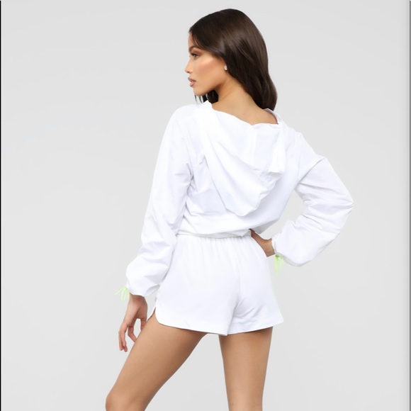 [SALE] Love These Vibes Short Set White/Lime SZMed - Picture 4 of 8